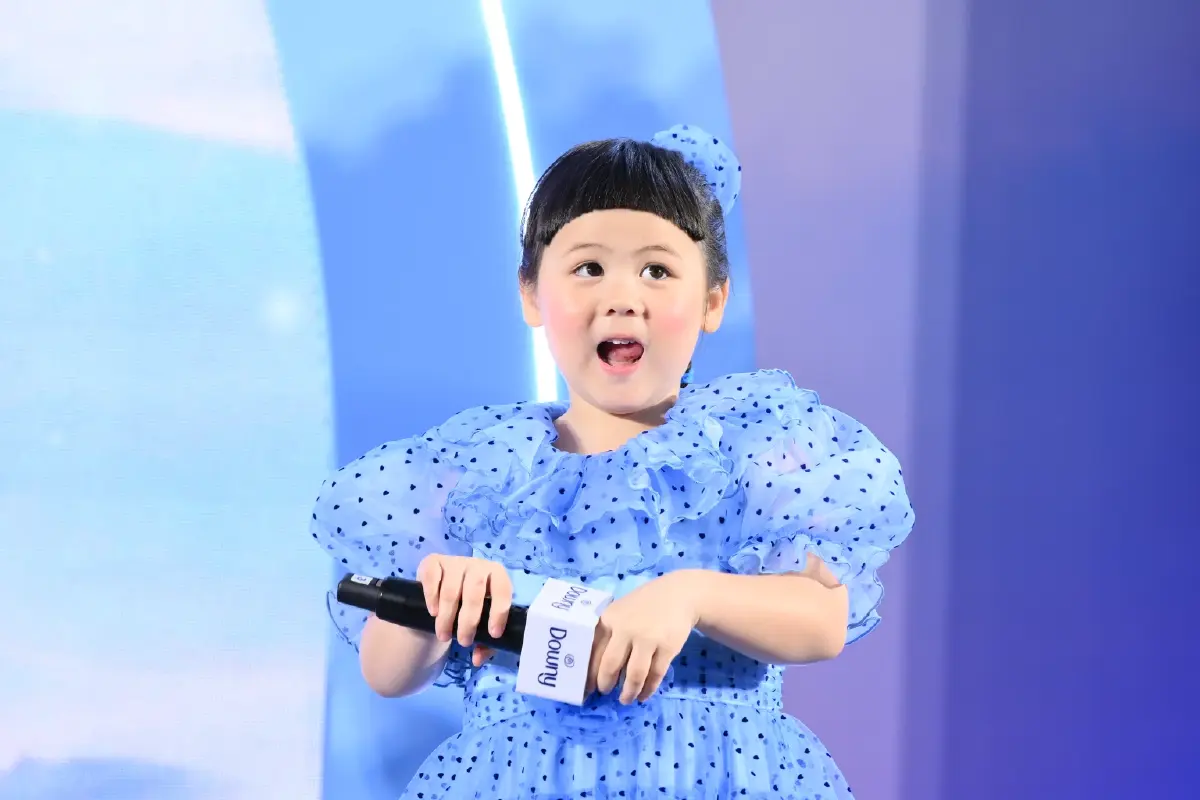 “ยิ่งลูบยิ่งหอม” แม่ชม-น้องเกล โชว์ซิงเกิ้ลพิเศษจากดาวนีย์