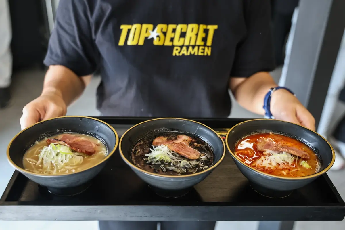 ‘Top Secret’ คาเฟ่เปิดใหม่เอาใจสายซิ่งของ ‘เบียร์ ใบหยก’ ครบทั้งกินและชิล