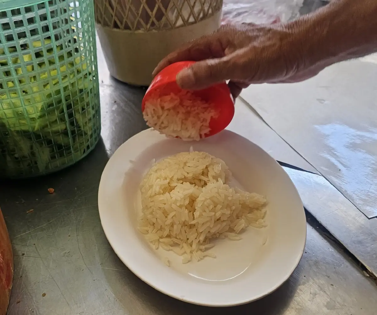 ‘ข้าวมันไก่ตอนลุงเตี้ย’ พัฒนาการ 53  ไก่นุ่ม ข้าวมัน หอมอร่อย