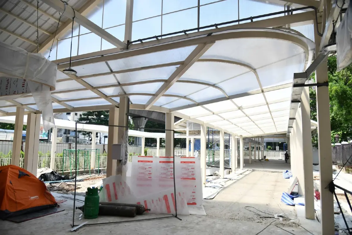 ศูนย์อาหาร Hawker Center สวนลุม คืบหน้า 95% พร้อมเปิด พ.ค.นี้