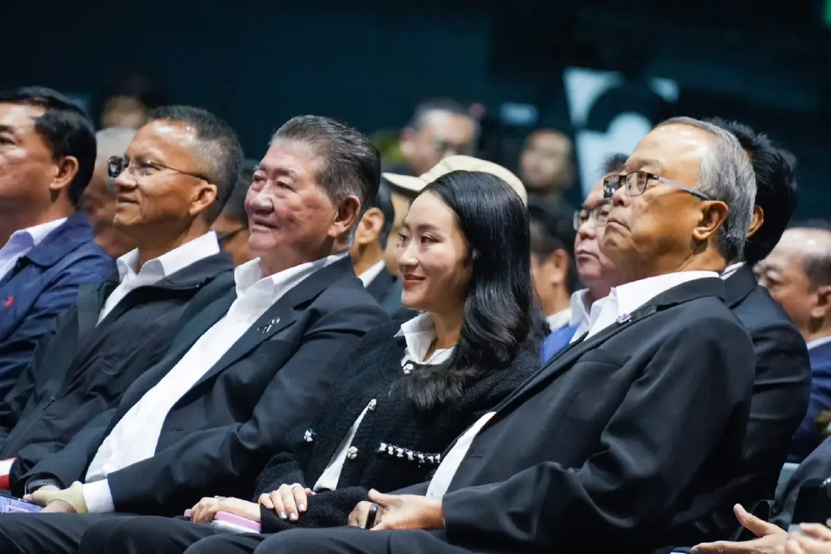 วัดพลัง‘แสงสุริยะ-จันทร์ส่องหล้า’ นายใหญ่กระจายอำนาจ สกัดพรรคแตก