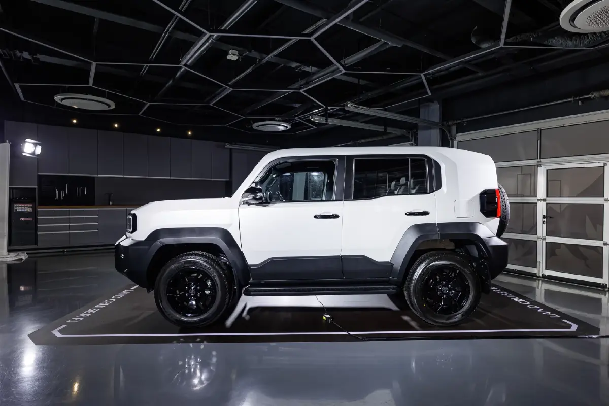 โตโยต้า Land Cruiser FJ ผลิตไทย สู้ศึกรถ Boxy เคาะ 1,269,000 บาท