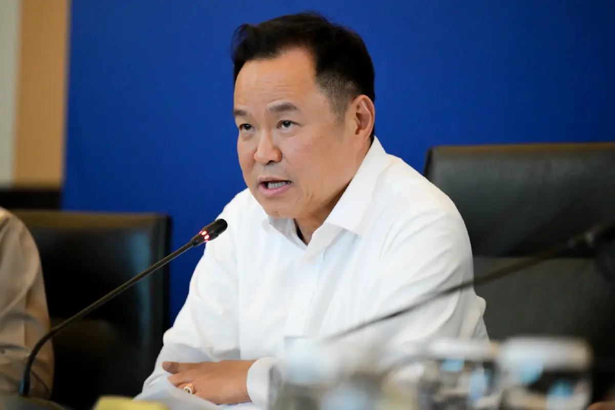 นายกฯ ถกผู้ว่าฯ 76 จังหวัด-กทม. สางปมน้ำมันแพง-ฟันพวกกักตุนสินค้า