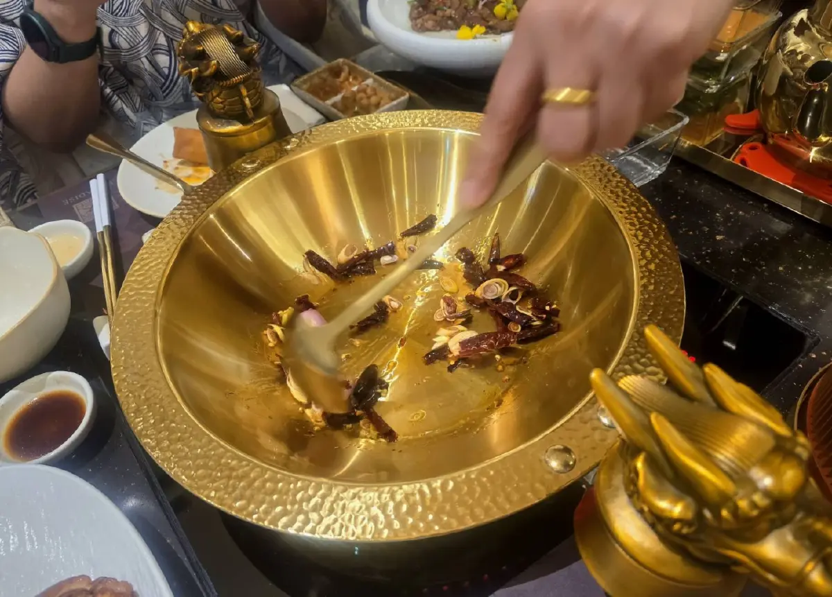 'สุกี้คราฟต์' โดย 'MK Paradise' สุกี้ผัดซุปหม้อต่อหม้อ