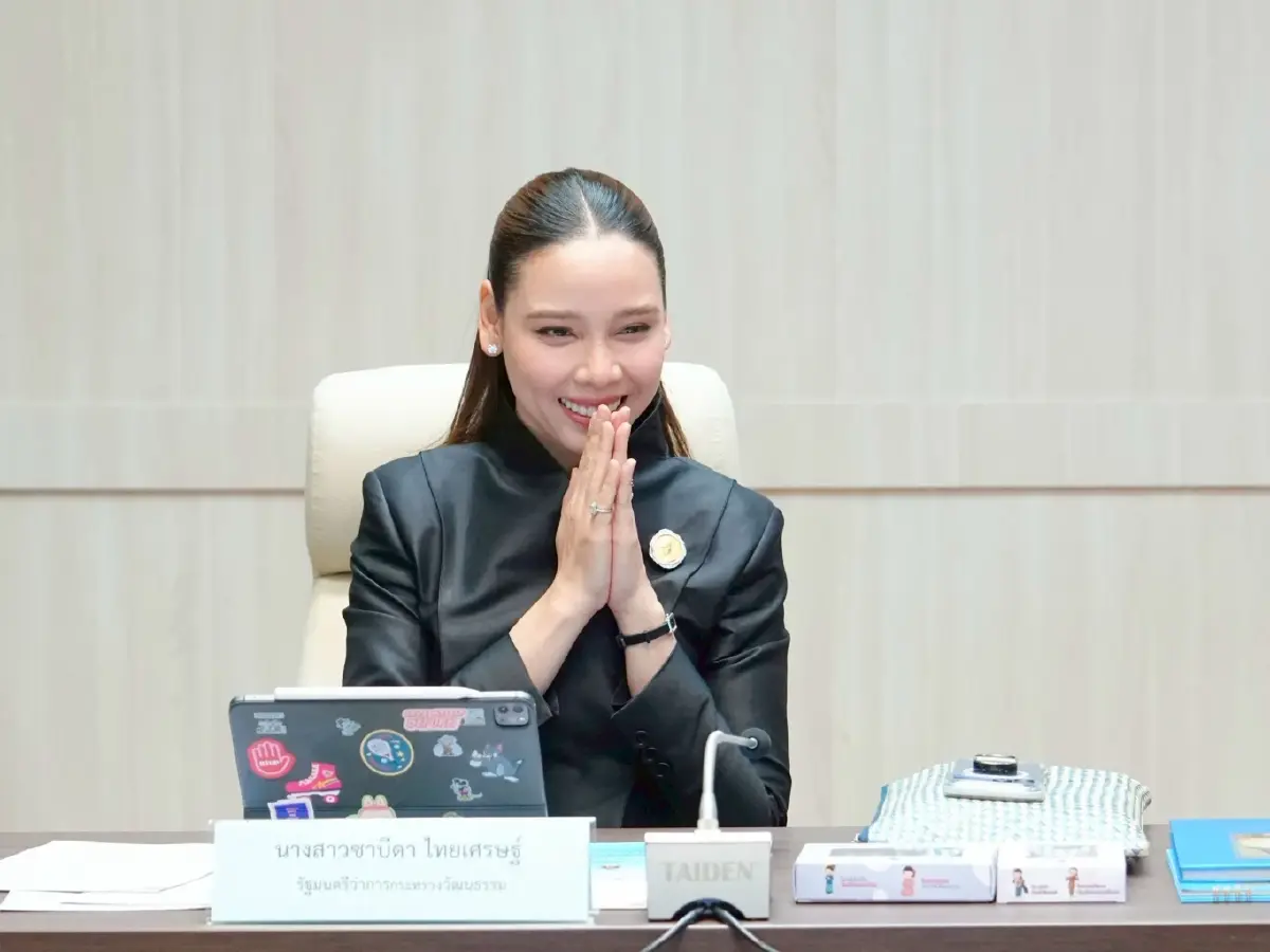 'ซาบีดา' เดินหน้าโรดโชว์   'ชุดไทยพระราชนิยม' ก่อนขึ้นทะเบียนมรดกโลก