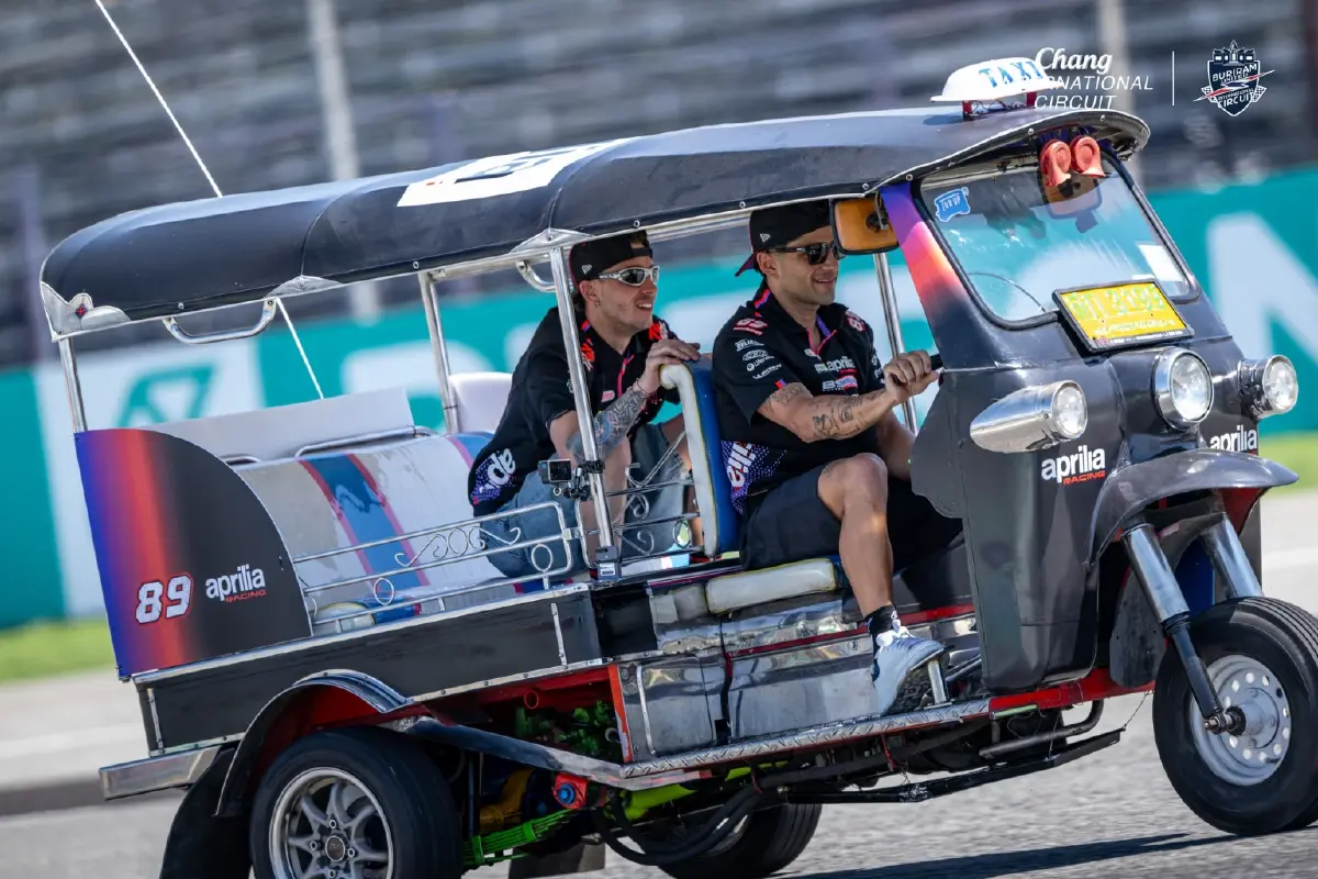 'มิลเลอร์-โทปรัค' ยกล้อโชว์ คว้าแชมป์ตุ๊กตุ๊กซิ่ง เปิดศึก MotoGP 2026