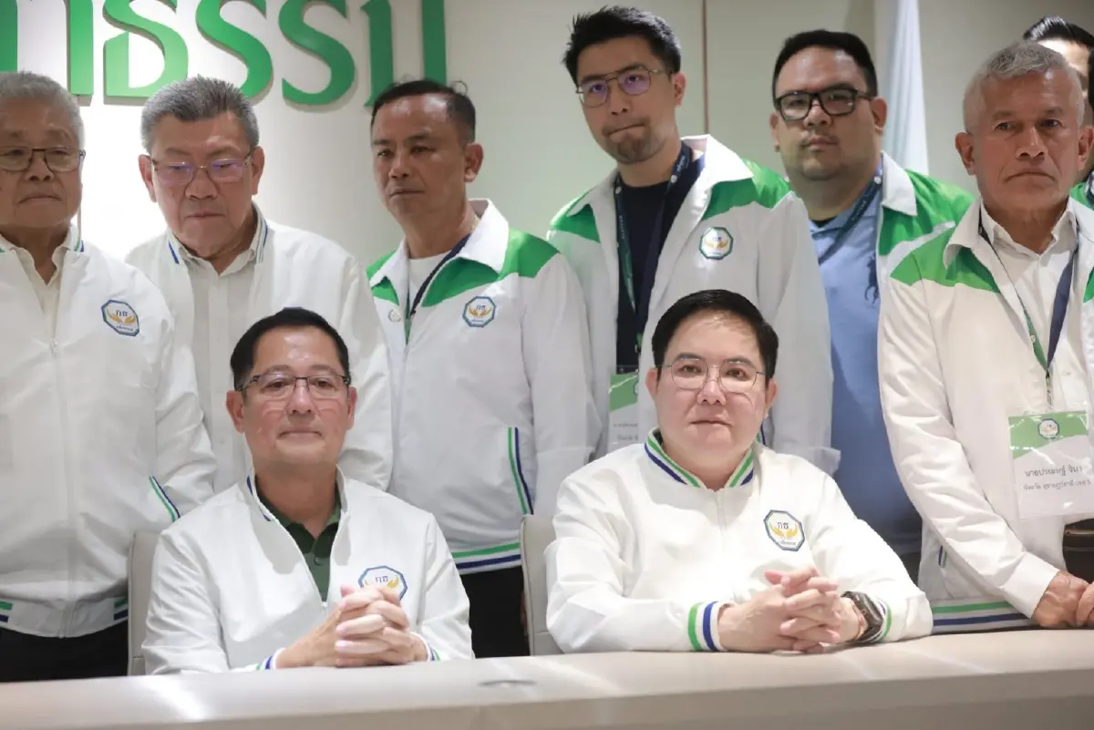 วัดพลัง ‘3 ก๊ก’ฝ่ายค้าน  ‘ส้ม-เขียว-ฟ้า’ ชำแหละ‘น้ำเงิน’