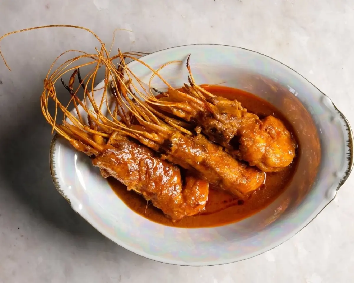 เปิดใจรับอาหารเมียนมา 'Rangoon Tea House' ปักหมุดไอคอนสยาม