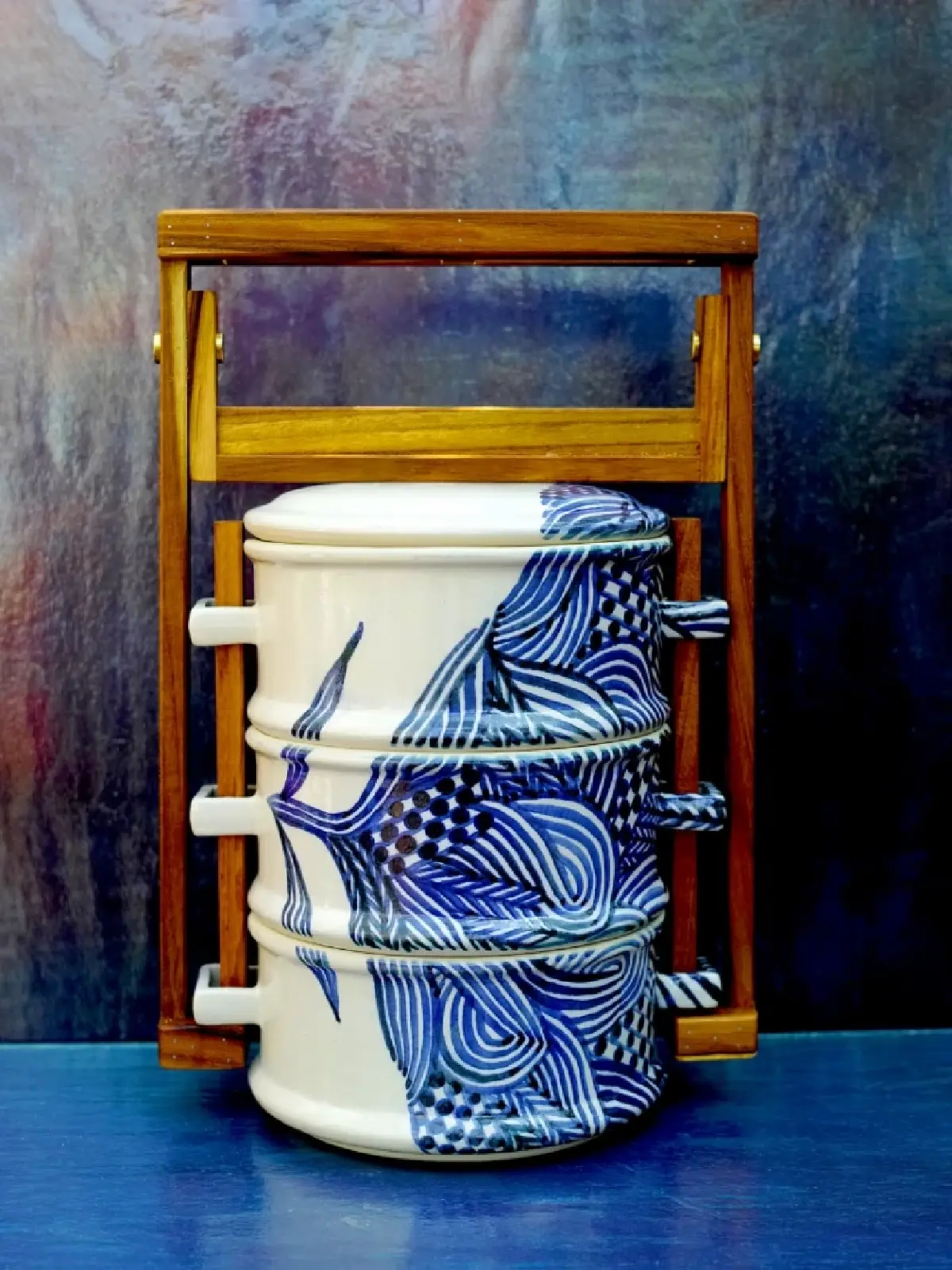 Lively Ware แบรนด์เซรามิกที่เริ่มในห้องนอนของ กิตติ์ กัลยาณพงศ์