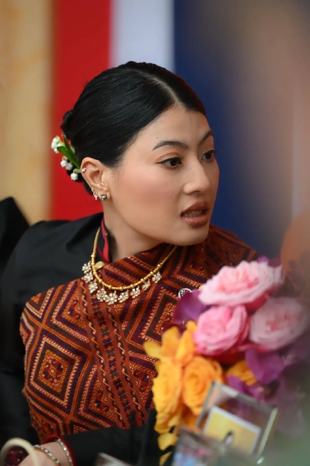 เจ้าฟ้าสิริวัณณวรีฯ สืบสานพระราชปณิธาน ดันแพรวาบ้านโพนสู่สากล