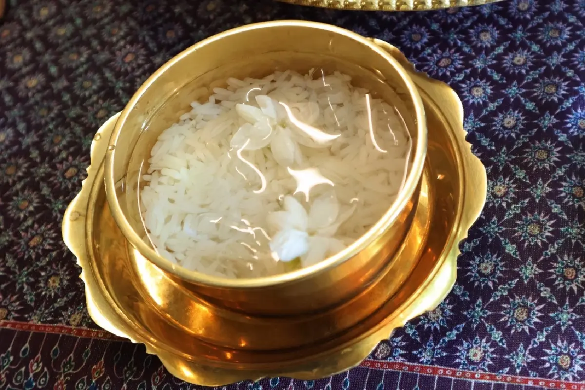 ชิม ‘ข้าวแช่’ บ้านวรรณรัตน์หลาน ‘แม่ศิริบางลำพู’ สูตรดั้งเดิม