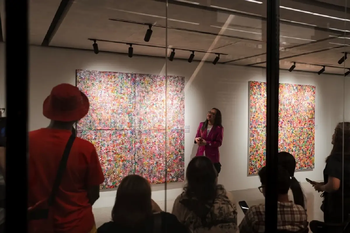 สอง Paradox : How many more butterflies will I see in my lifetime?