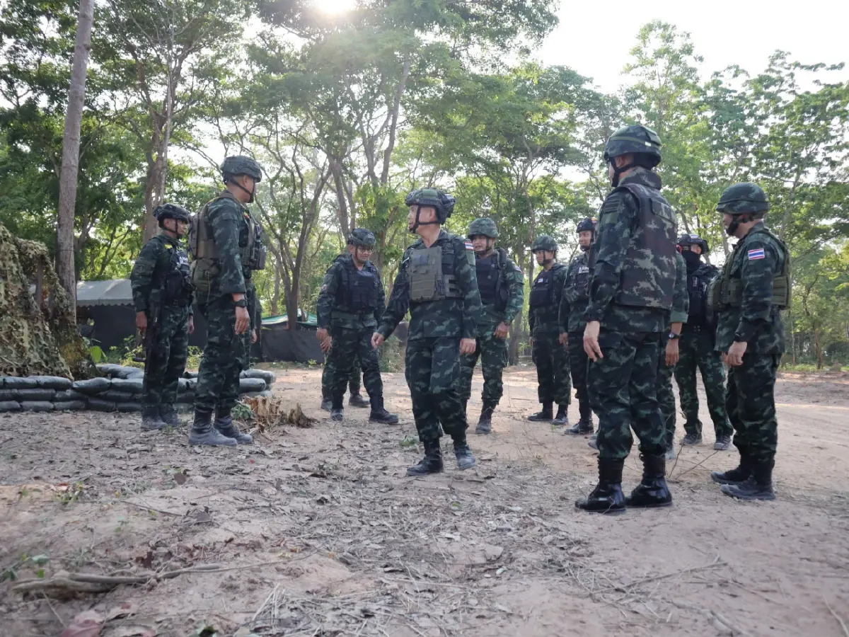 ทภ.1 ปรับวางกำลังทหารชายแดนไทย–กัมพูชา พร้อมรบพื้นที่สระแก้ว