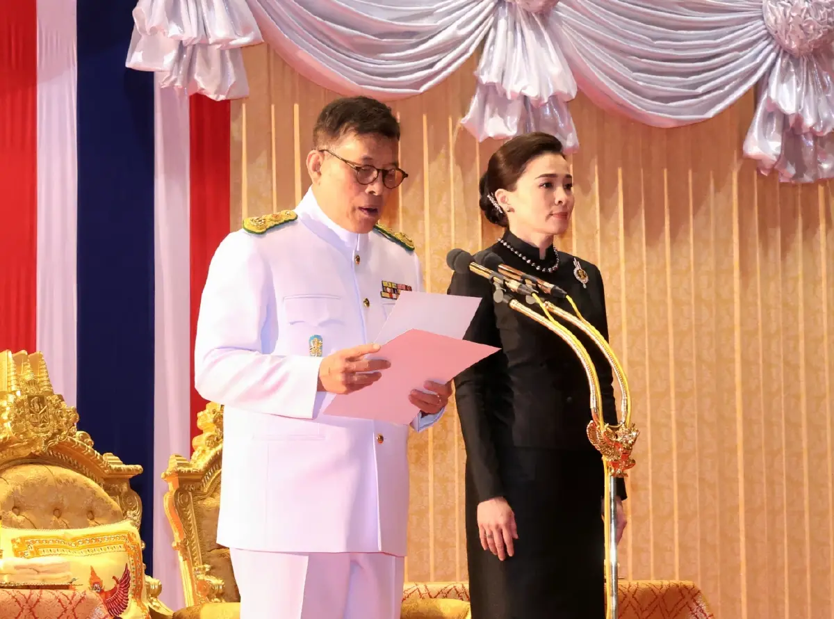 ในหลวง-พระราชินี เสด็จฯ เปิดประชุมรัฐสภา มีพระราชดำรัสยึดความถูกต้อง-ประโยชน์สุขประชาชน