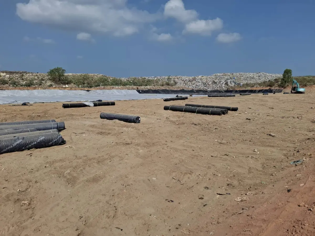 คพ. เร่งจัดการขยะน้ำท่วมหาดใหญ่ 2.5 แสนตัน เปลี่ยนแผนใช้ฝังกลบแทนเผา