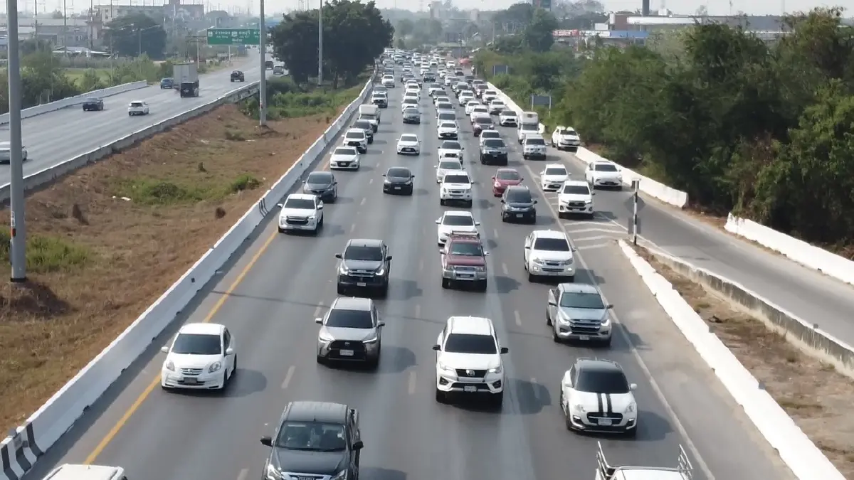 จราจรสายเอเชียวันนี้ (15 เม.ย.) คนแห่กลับกรุงฯ คาดค่ำนี้รถแน่น