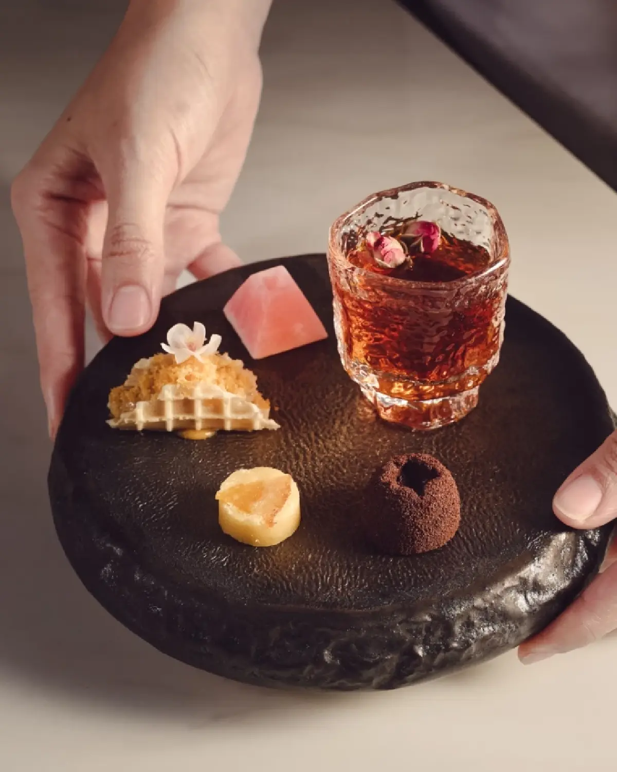 ‘วิเสทวิโส’ อาหารไทยไฟน์ไดนิ่ง จากตำรับโบราณสู่ความร่วมสมัย