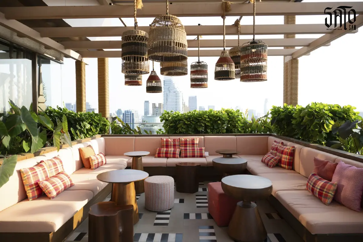 แพลทินัม กรุ๊ป ปักธง 'The Neighbourhood of Platinum' เผยชื่อ 'PLATINUM POP'