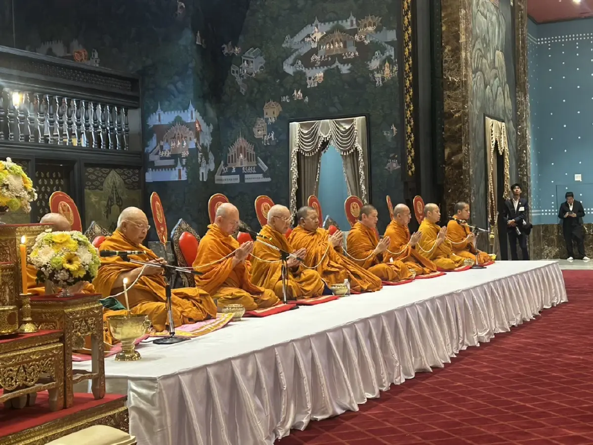 'สภาฯ' ทำบุญสงกรานต์ ครั้งแรกที่ชั้น11  ขอพรให้ประเทศรอดวิกฤติ