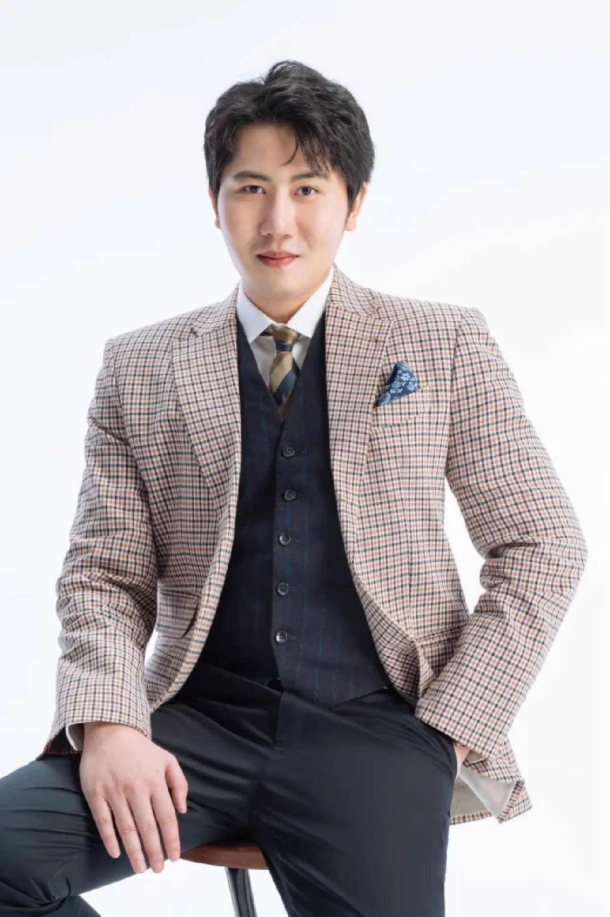 ฟ้อง ‘อินฟลูฯชื่อดัง’หมิ่นประมาทแทนไท เรียกค่าเสียหาย100ล้าน