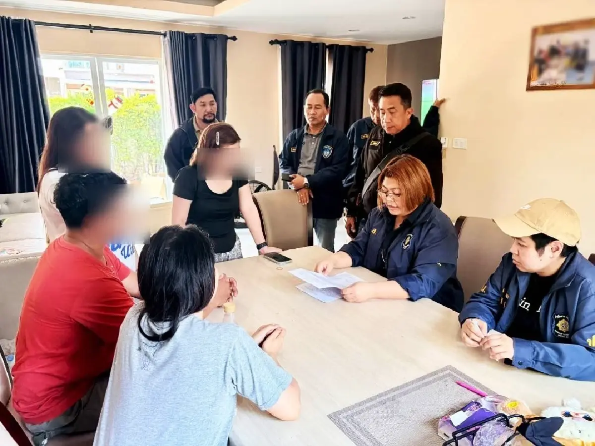 ยึดเงินสดนับล้าน อายัดทรัพย์บ้านที่ดิน จับผัวเมียค้ายาบ้าบางบอน