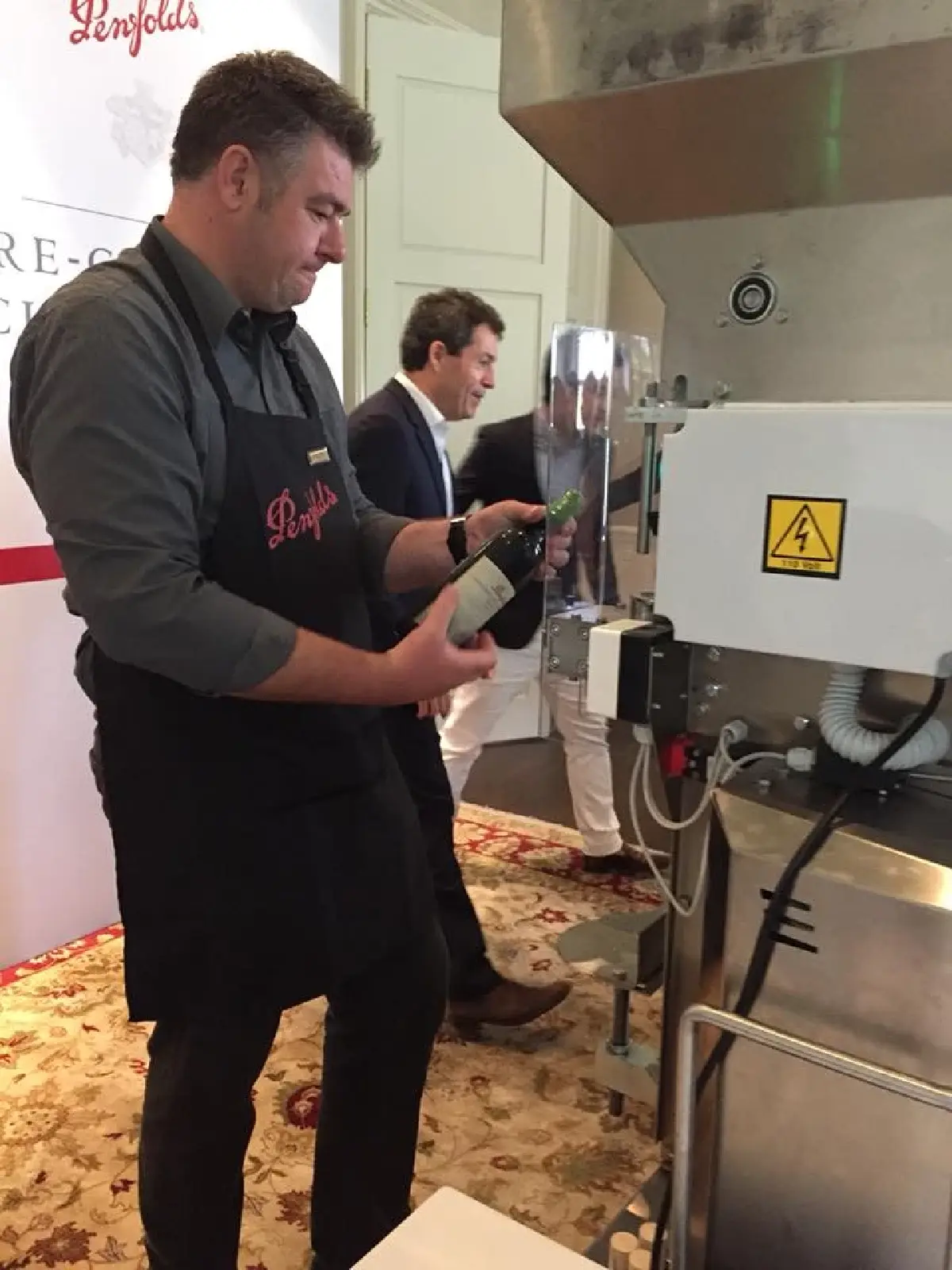 รีคอร์ก ไวน์ : ต่อลมหายใจให้ท่านผู้เฒ่า