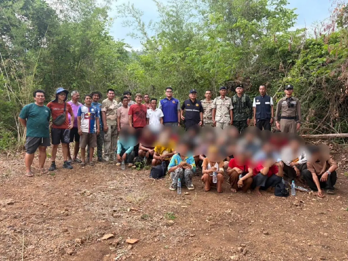 จ่ายคนละ 20,000 ลอบเข้าไทย ทหารจับ 4 หญิง 15 ชาย คาชายแดน