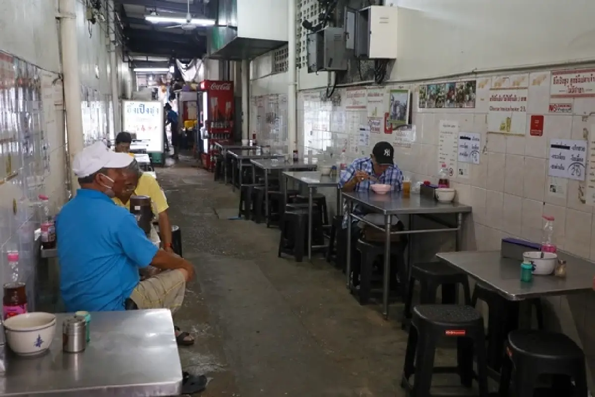 ‘5 ร้านก๋วยเตี๋ยวลูกชิ้นปลา’ อร่อยในดวงใจหมูหวานชวนชิม