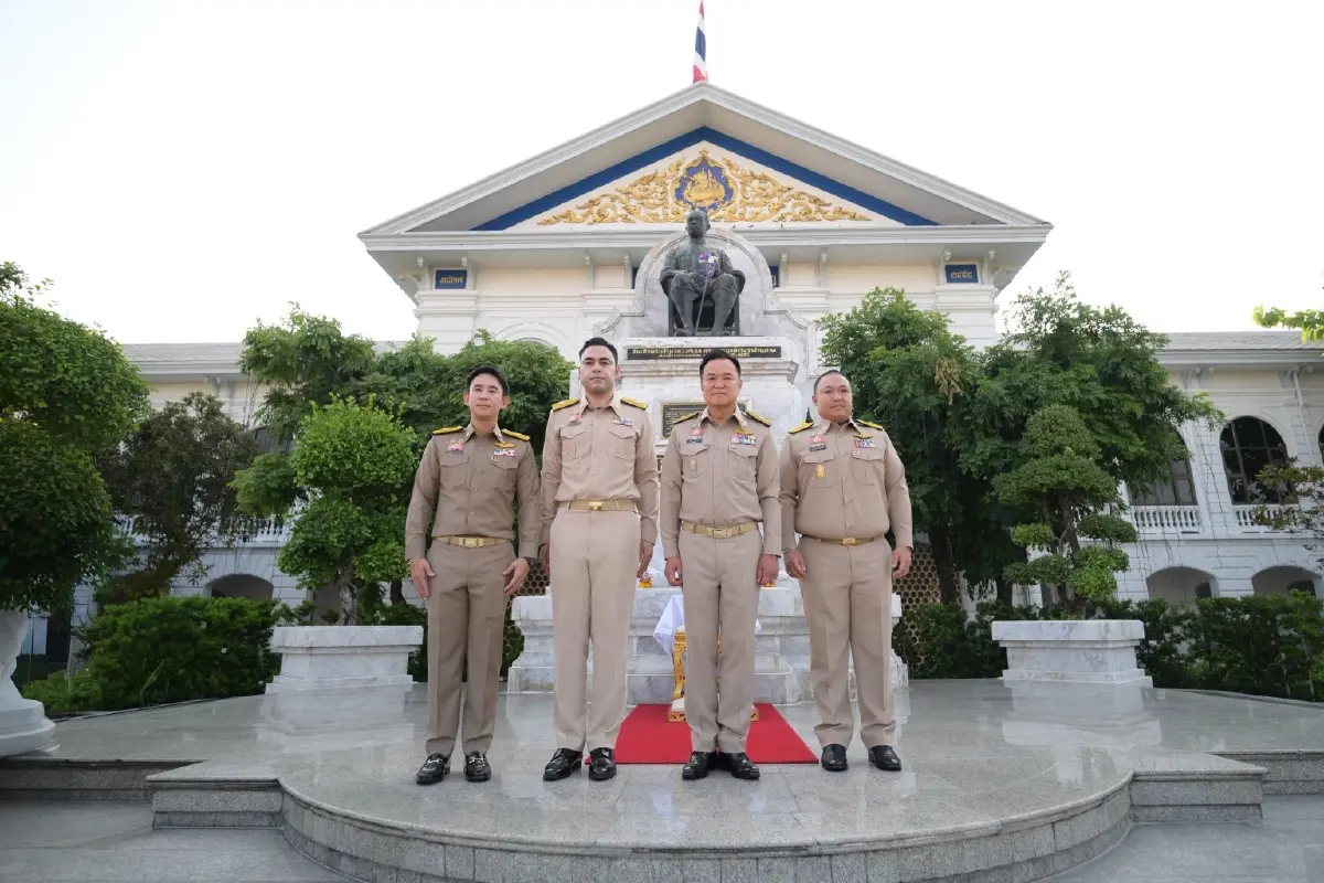 มท.1 แบ่งงาน รมช. 'พลพีร์' ดูกรมที่ดิน 'เจเศรษฐ์' ปภ. 'วรศิษฎ์' สถ.