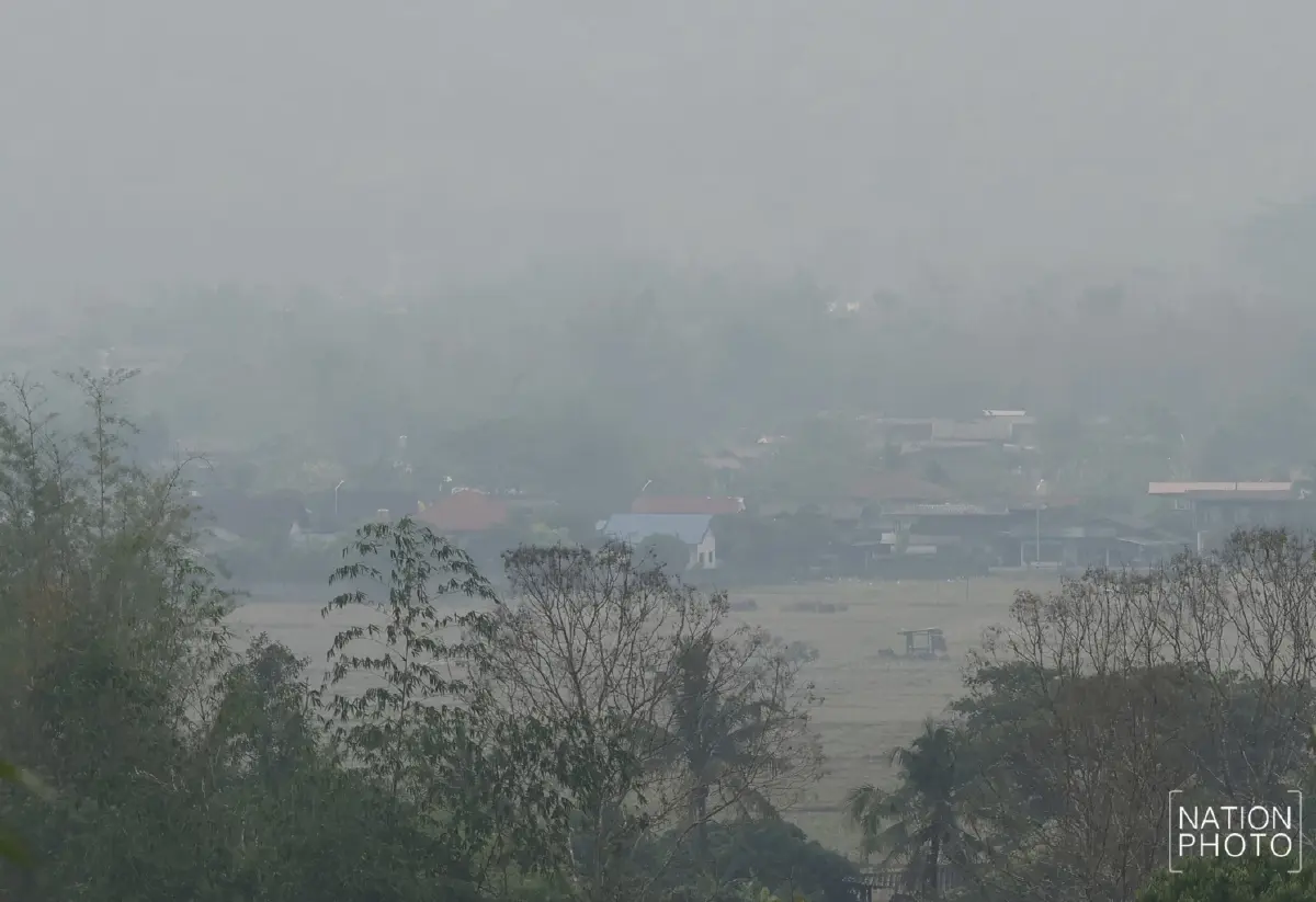 บีบหัวใจ พระครูอ๊อด นำทีมจิตอาสา ลุยดับไฟป่าแม่ทา จ.ลำพูน