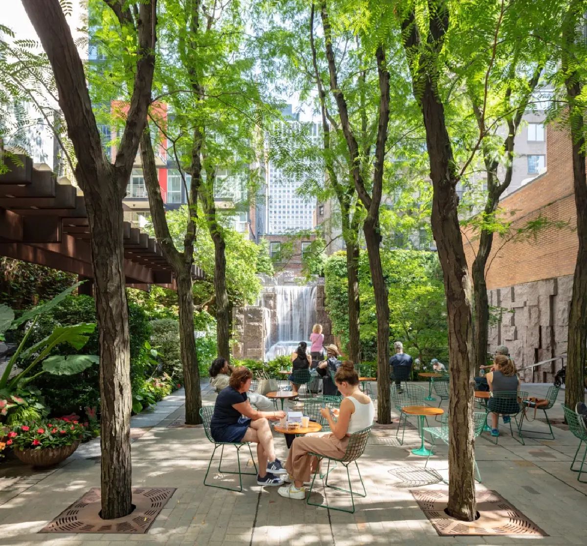 ‘Pocket Park’ พื้นที่สีเขียวขนาดเล็กในเมือง ลดความร้อน-มลพิษ รับมือสภาพอากาศเลวร้าย