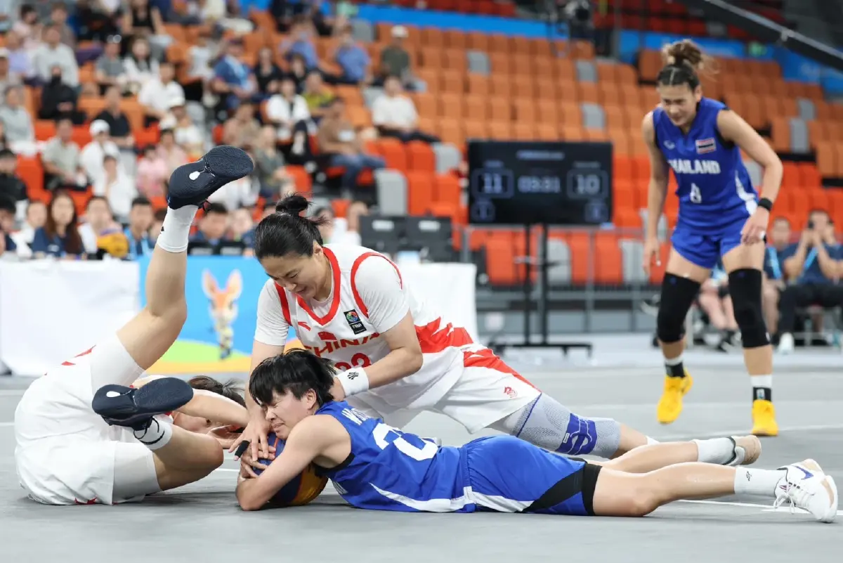 ผลบาสเกตบอลหญิง ทีมชาติไทย พ่าย จีน 16-18 อดชิง เอเชียนบีช เกมส์ 2026