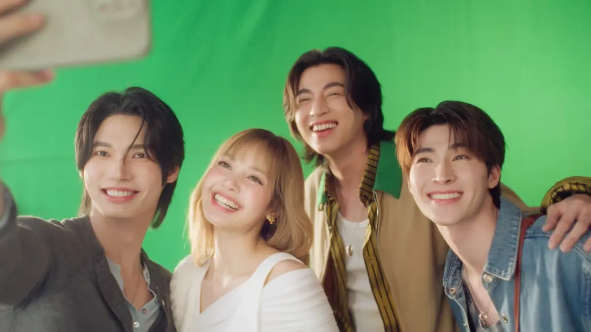 เปิดเบื้องหลังลุคแฟชั่น 'LISA x ททท.' ให้วิถีไทยเฉิดฉายบนเวทีโลก