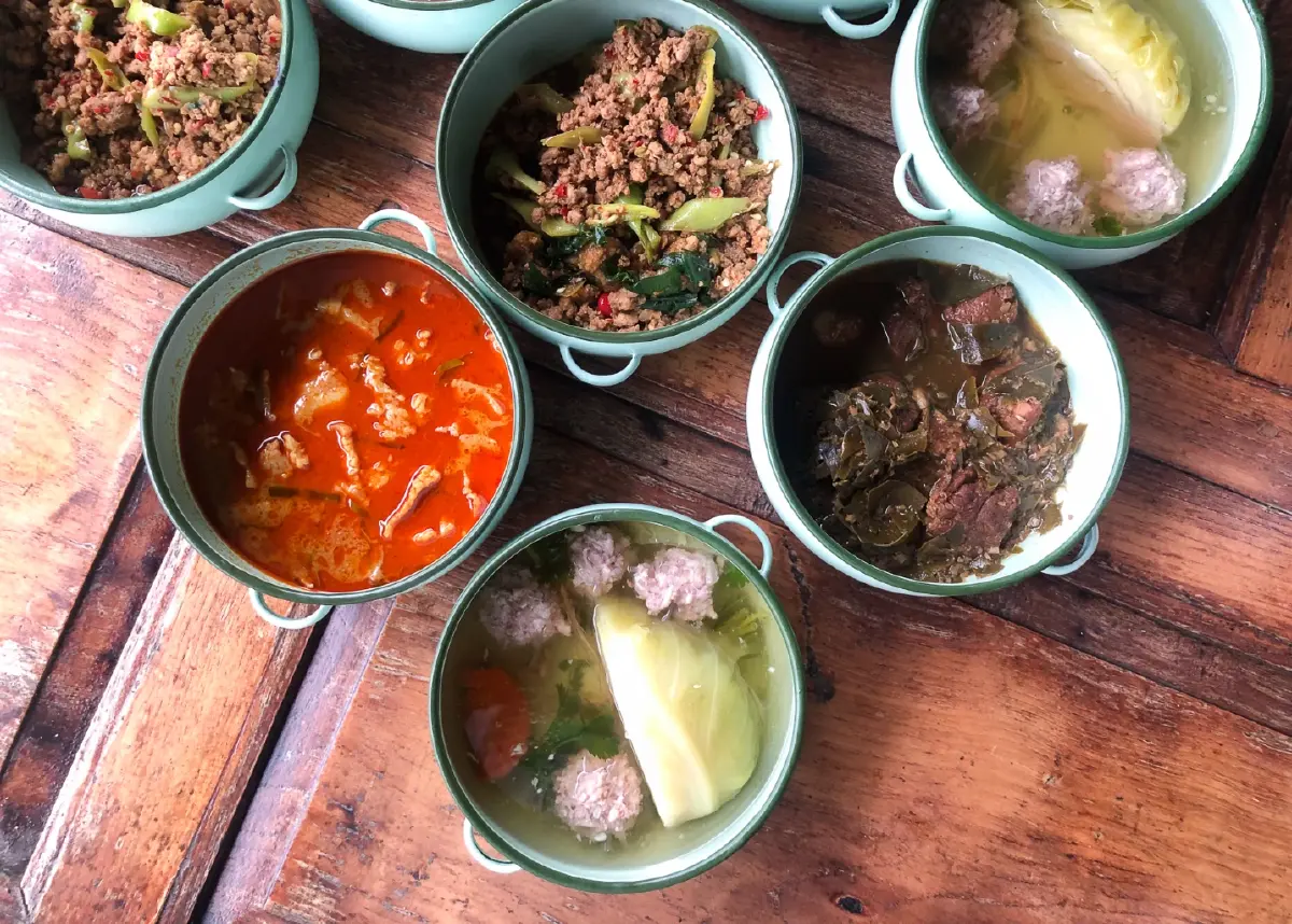 เที่ยวแบบนักอนุรักษ์ เนิบ ๆ ช้า ๆ ที่ 'ปากน้ำประแส'