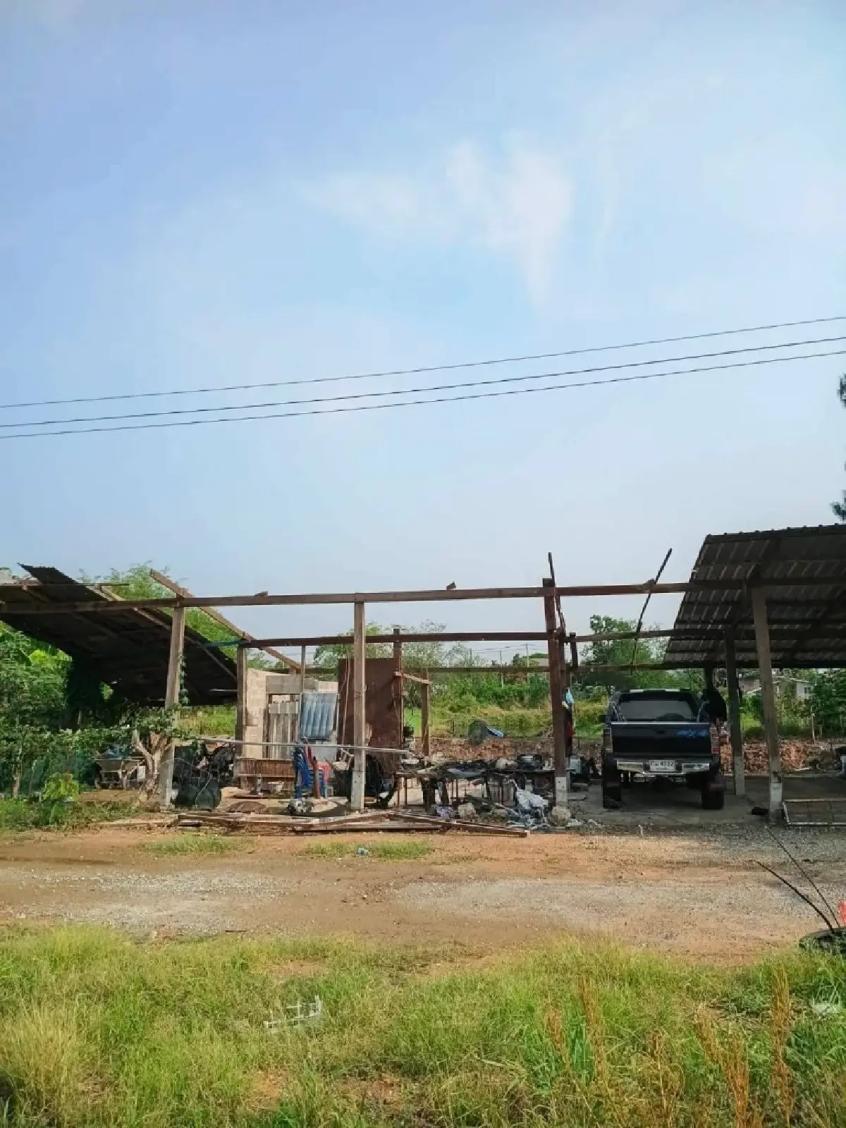 พายุฤดูร้อนถล่มโคราชพังยับ โดมทรุด บ้านพัง น้ำท่วม จับตาฝนตกอีก