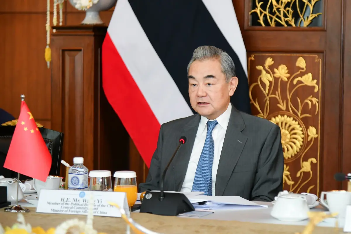 ‘สีหศักดิ์’ หารือ ‘หวัง อี้’ รอบด้าน เตรียมประชุมไม่เป็นทางการที่กระบี่ บ่ายนี้