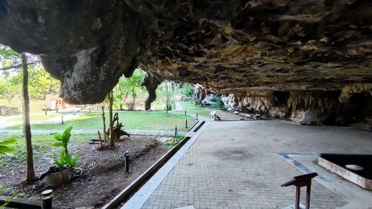 ​​​​ถ้ำตลอด... สุดยอดของถ้ำใต้