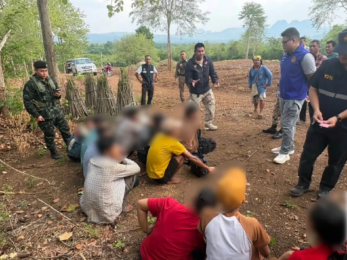 จ่ายคนละ 20,000 ลอบเข้าไทย ทหารจับ 4 หญิง 15 ชาย คาชายแดน
