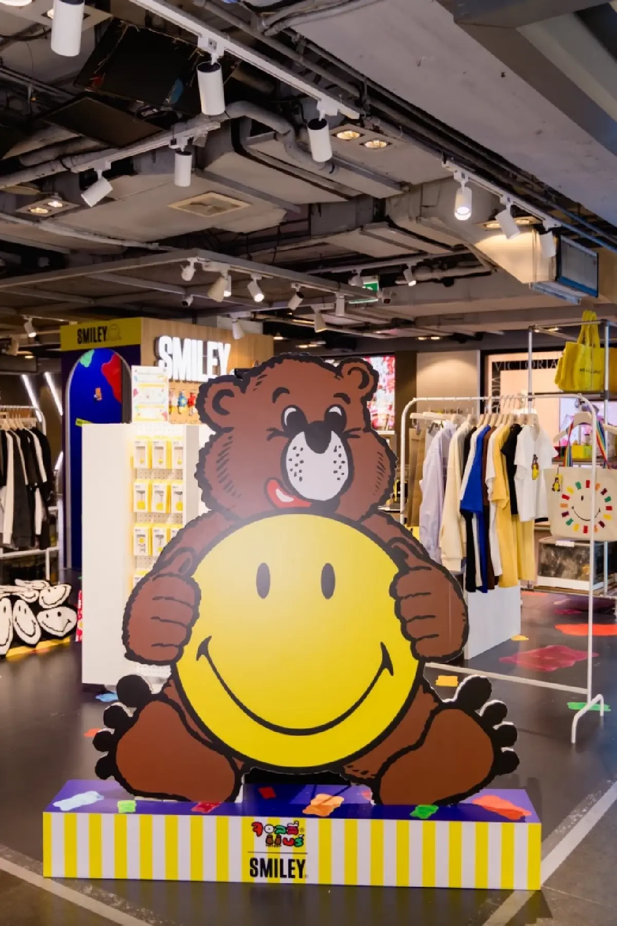 สยามเซ็นเตอร์ จับมือ Jolly Bears เปิดปรากฏการณ์ท่องโลกคาร์นิวัลสุดครีเอทีฟกลางเมือง