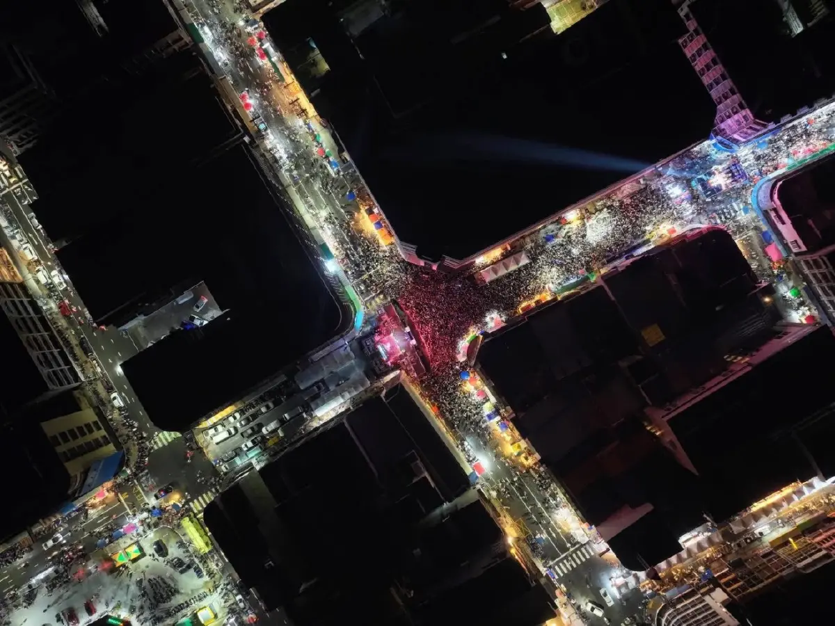 สงกรานต์หาดใหญ่ เที่ยวทะลุ 5 แสน ไปต่อหาดสมิหลา เปียกฉ่ำสนุกสุดเหวี่ยง