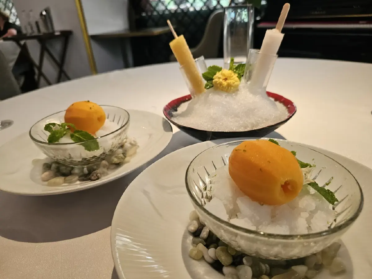 ‘5 ร้านข้าวแช่’ ปี 2026 อร่อย ในดวงใจหมูหวานชวนชิม ครบเครื่องจริงๆ