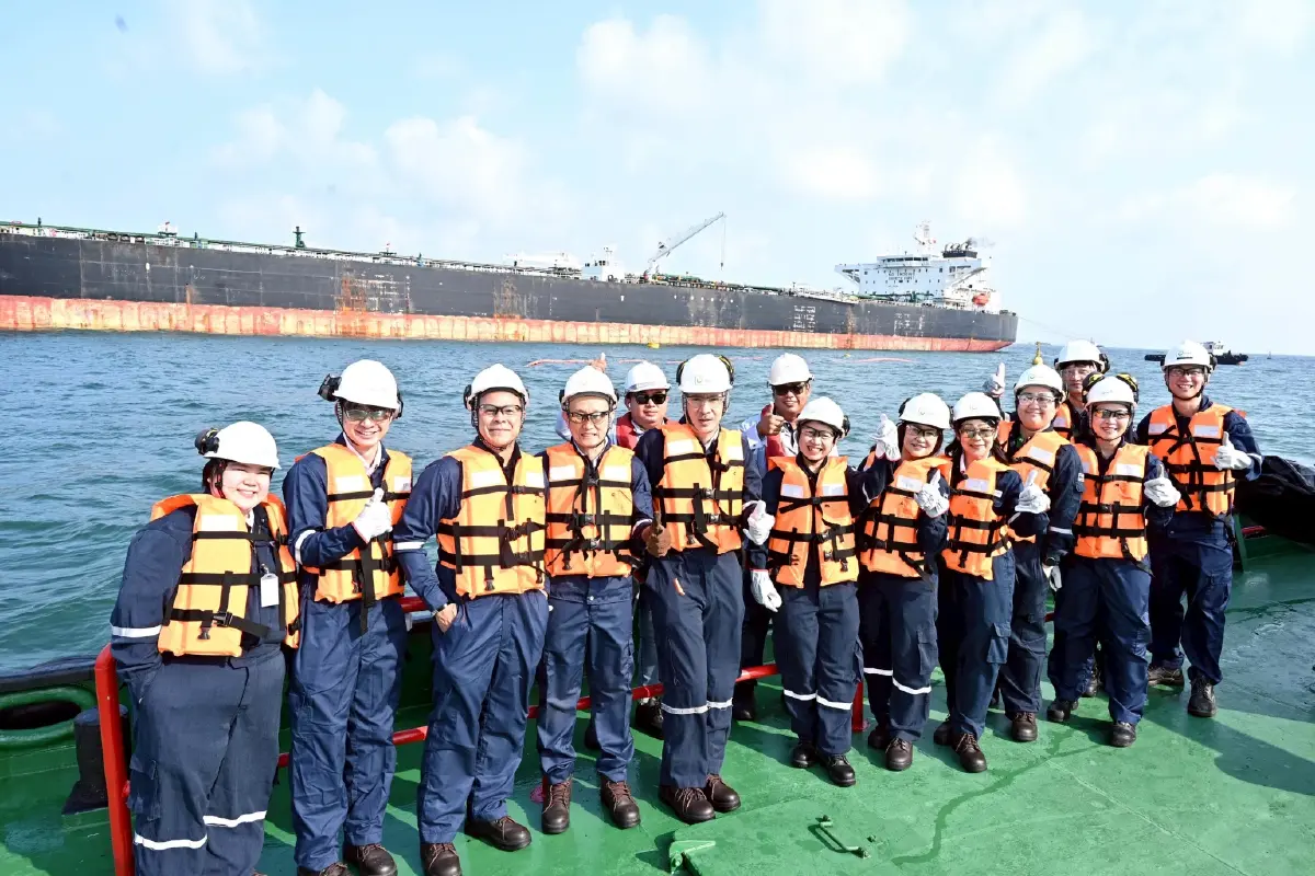 เรือขนส่งน้ำมันดิบบางจากฯจากตะวันออกกลาง 7 แสนบาร์เรล ถึงท่าเรือโรงกลั่นแล้ว
