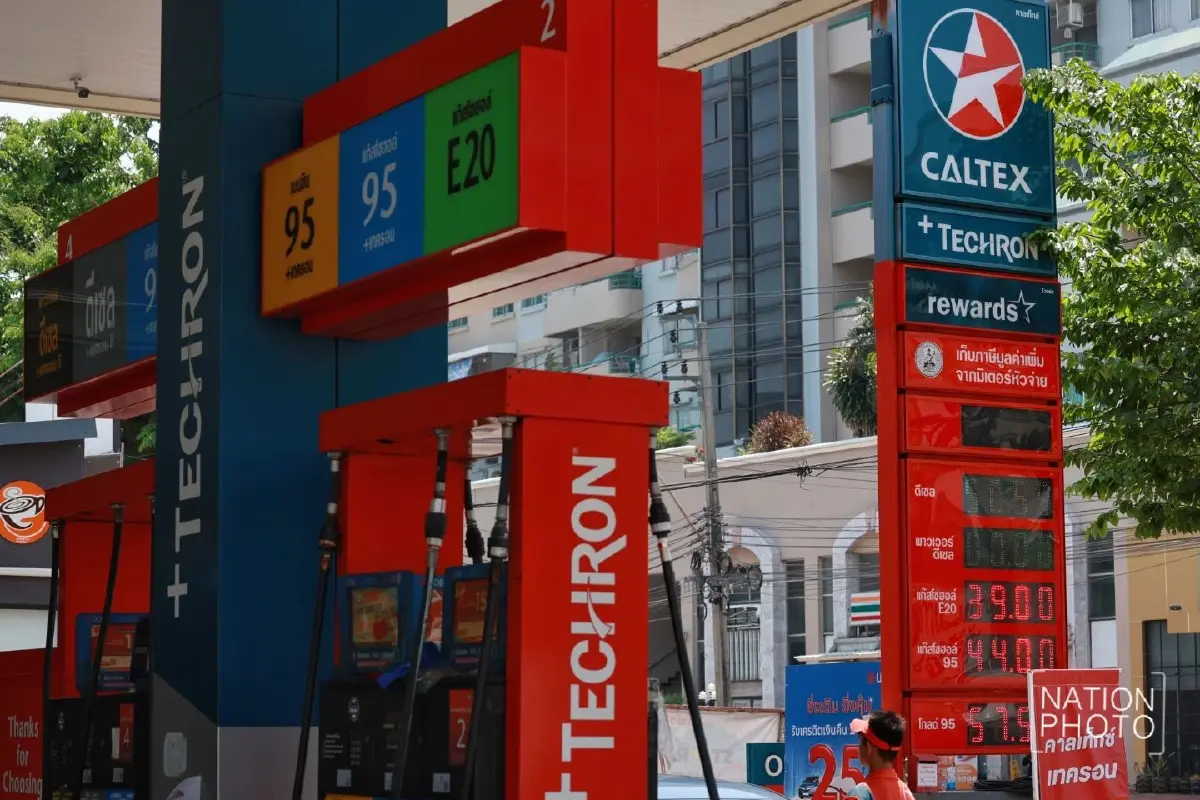 ราคาดีเซล พุ่งแตะ 50.59 บาท! วิกฤตราคาพลังงานโลก-รัฐเลิกอุ้มราคา