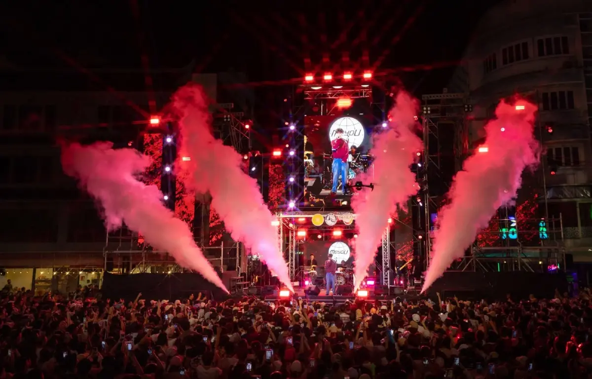 สงกรานต์หาดใหญ่ เที่ยวทะลุ 5 แสน ไปต่อหาดสมิหลา เปียกฉ่ำสนุกสุดเหวี่ยง