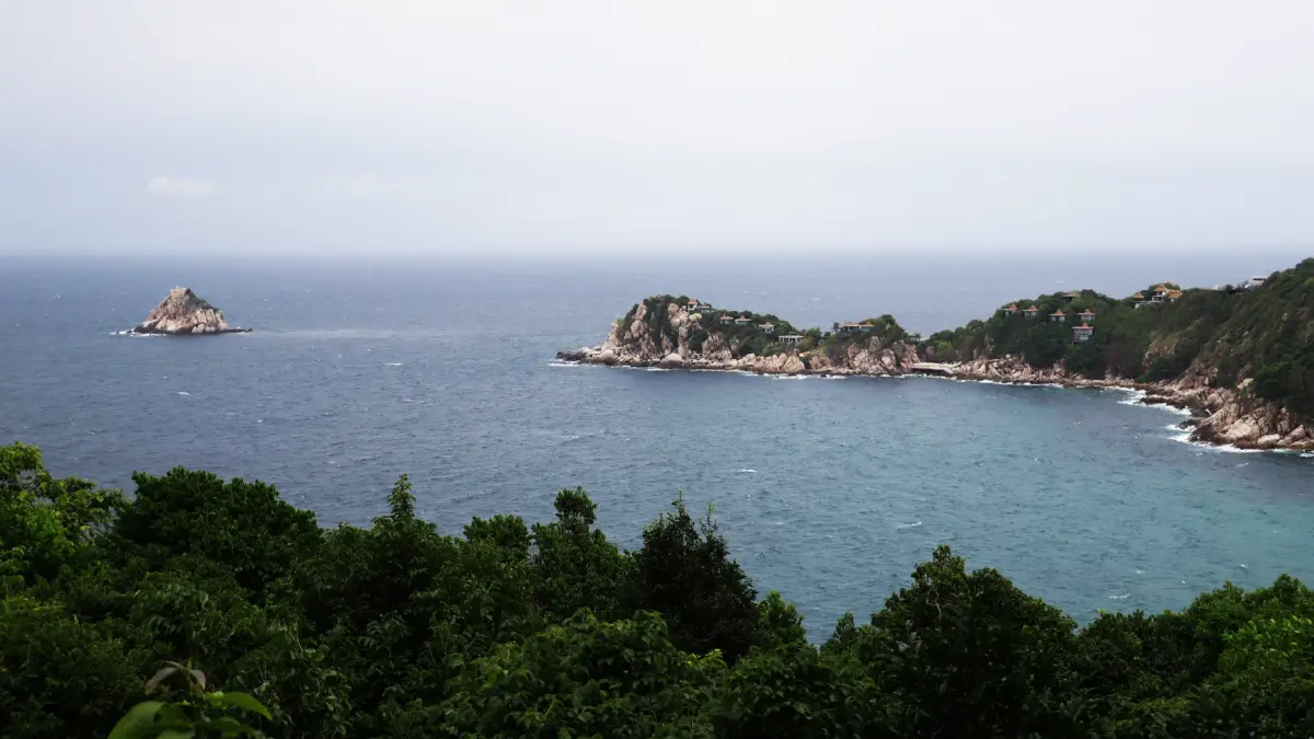 'มรดกโลก ทางทะเล' กับ 'แลนด์บริดจ์' อันไหนทำให้คนไทยรวย ?