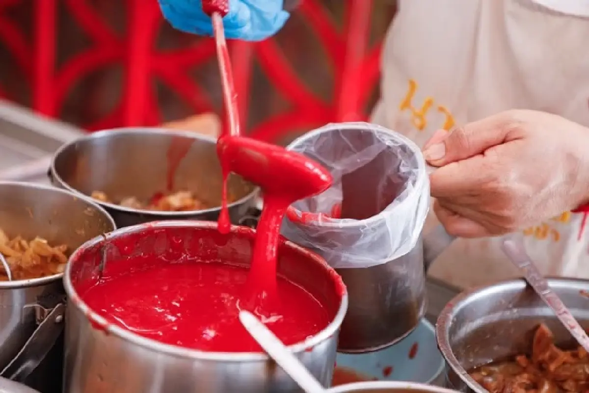 ‘5 ร้านก๋วยเตี๋ยวลูกชิ้นปลา’ อร่อยในดวงใจหมูหวานชวนชิม