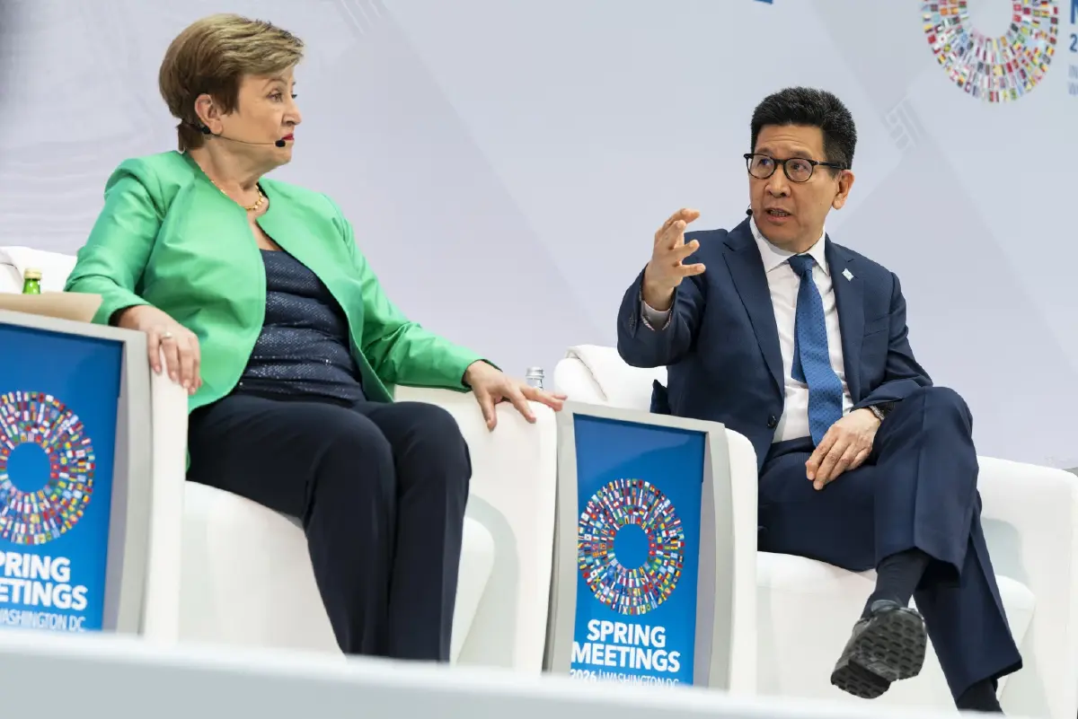 'เอกนิติ' ชี้ศก.ไทยแกร่ง  แนะต่างชาติ 'ถอดบทเรียน' รับ 'วิกฤติพลังงาน' แบบไทย