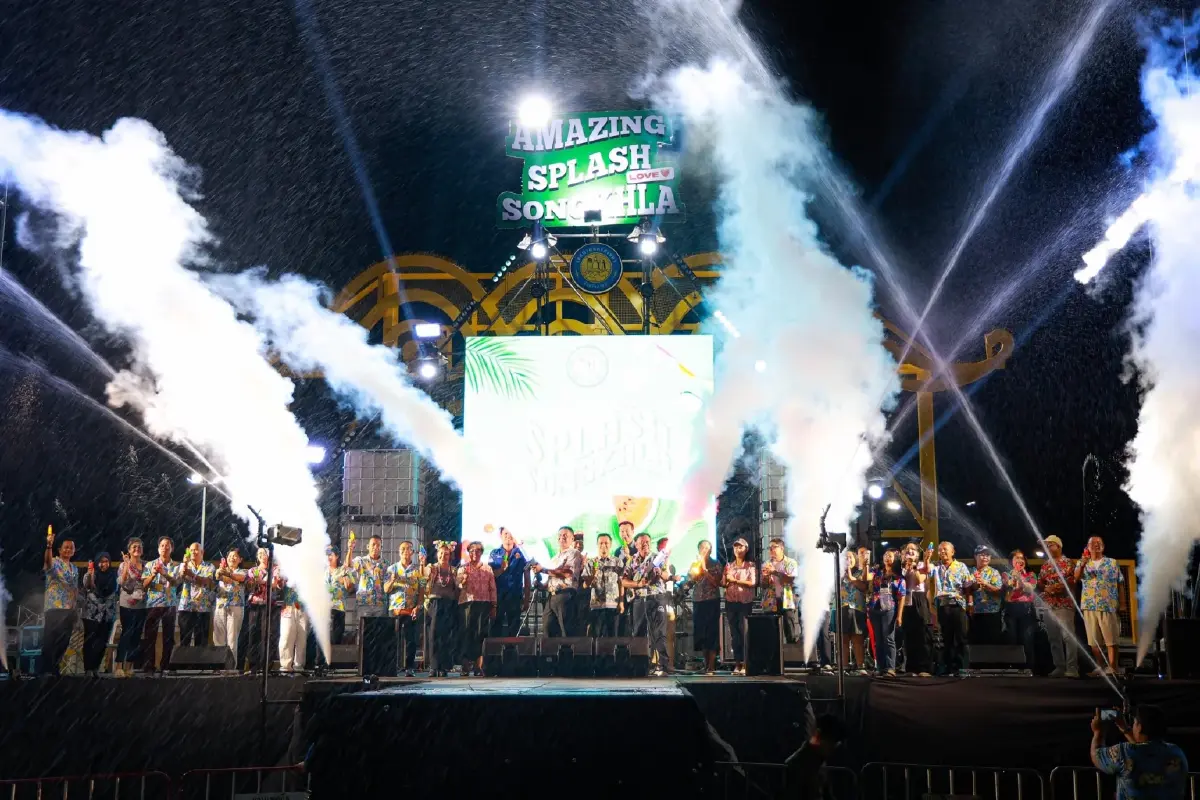 สงกรานต์หาดใหญ่ เที่ยวทะลุ 5 แสน ไปต่อหาดสมิหลา เปียกฉ่ำสนุกสุดเหวี่ยง