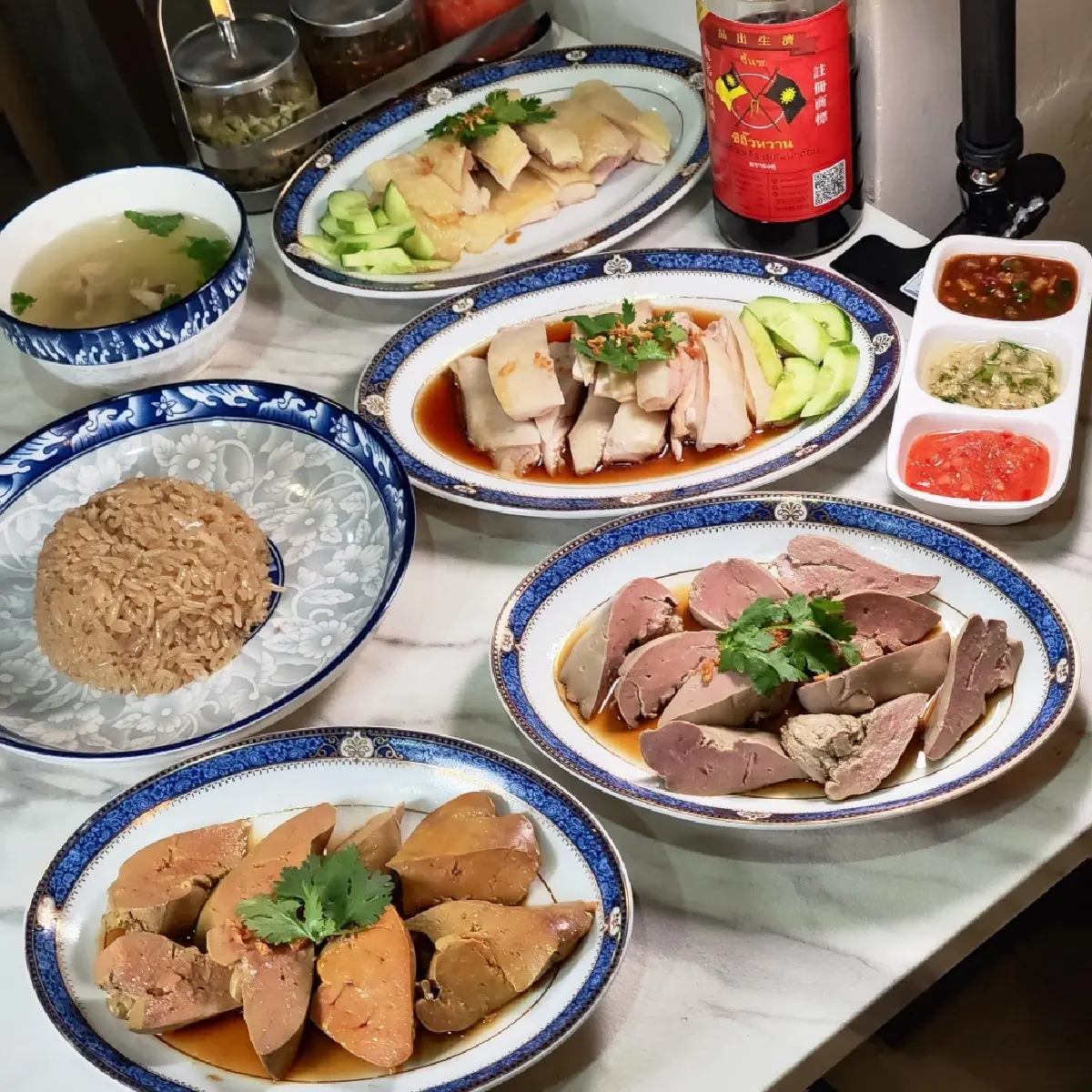 ‘หมึกมันไก่’ จะมี 8 สาขา มั่นใจสิ้นปีแตะ ‘ร้อยล้าน’ เมินดราม่า Overpirved เชื่อ ลูกค้าเป็นคนตัดสิน