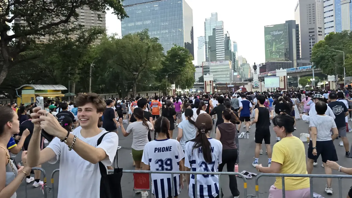 ‘แอโรบิค’ ที่ ‘สวนลุมพินี’ อยาก ‘สุขภาพดี’ ต้องมาเช็คอิน!